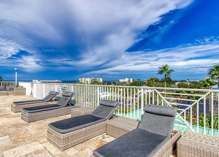 Harbourside Resort, A New Hotel Collection Property